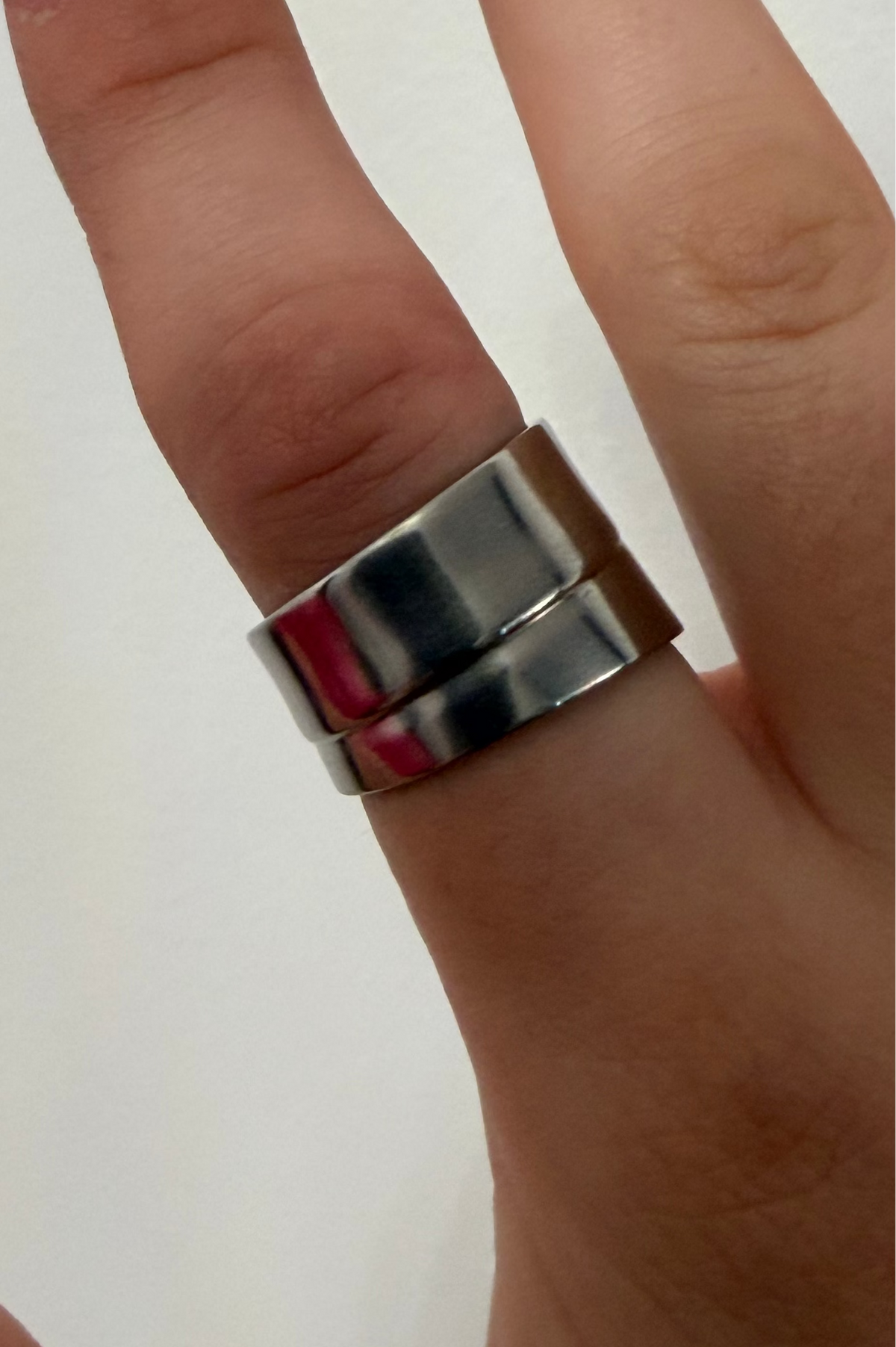 spoon ring shoes on hand